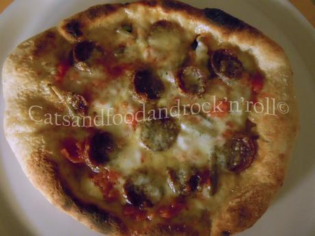 Pizza al piatto con 1 g di LdB, autolisi, biga e farina di farro, idratazione al 65%