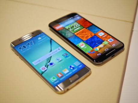 Samsung Galaxy S6 Edge vs Motorola Moto X (2014) chi ha la meglio?