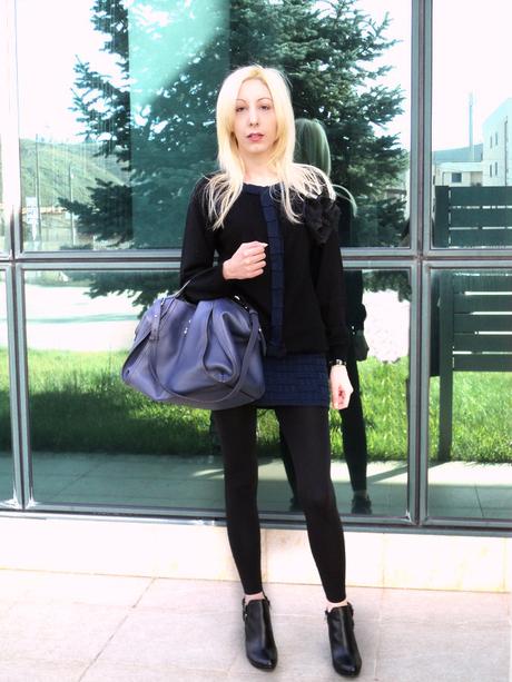 Blu e Nero insieme per un Look Chic Blu e Nero insieme per un Look Chic