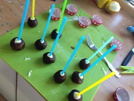 una casa in festa - parte prima - i cake pops