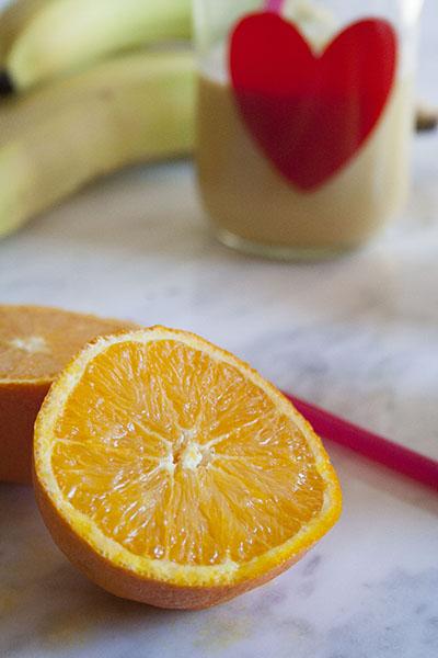 Smoothie arancia e banana aromatizzato alla vaniglia 