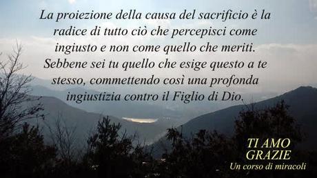 Stai attento alla tentazione di percepire te stesso come se ti stessero trattando ingiustamente.