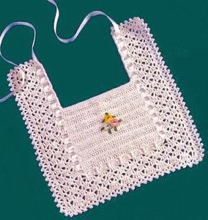 A gentile richiesta...Schemi di bavaglini all'uncinetto per Margherita / Crochet bibs charts for babies