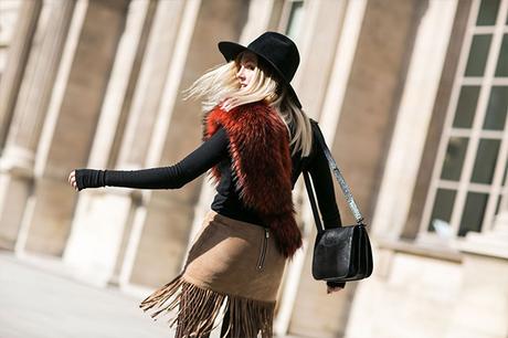 Paris Fashion Week A / I 2015: street style.  Part 3 (19 foto)