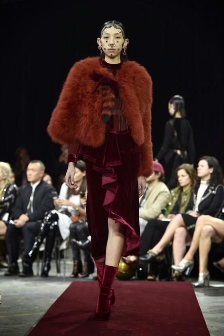 GIVENCHY FW 2015/2016: Iberian Elegance