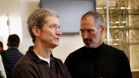 Tim Cook voleva salvare Steve Jobs offrendogli un pezzo di fegato, ma lui andò su tutte le furie...