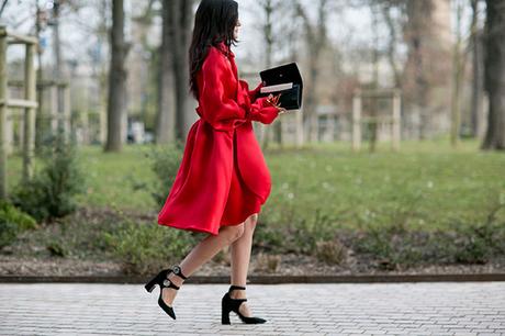 Paris Fashion Week A / I 2015: street style.  Part 7 (18 foto)