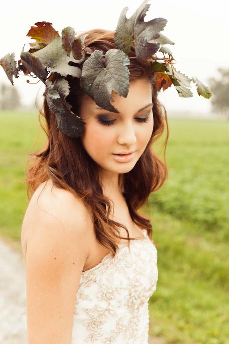 BRIDAL TRENDS 2015: GOLD DETAILS+ NATURAL SET