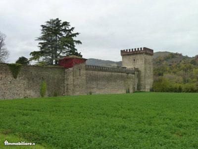 castello riva Dalle ex chiese ai bunker anti atomici: case insolite per acquirenti danarosi