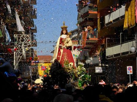 Tradizione, carciofi e vino, arriva la festa della Madonna delle galline