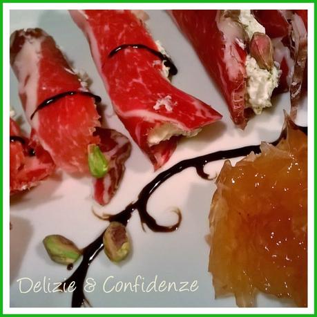 Involtini di coppa con mascarpone e pistacchi & composta di ginger con crema di aceto balsamico