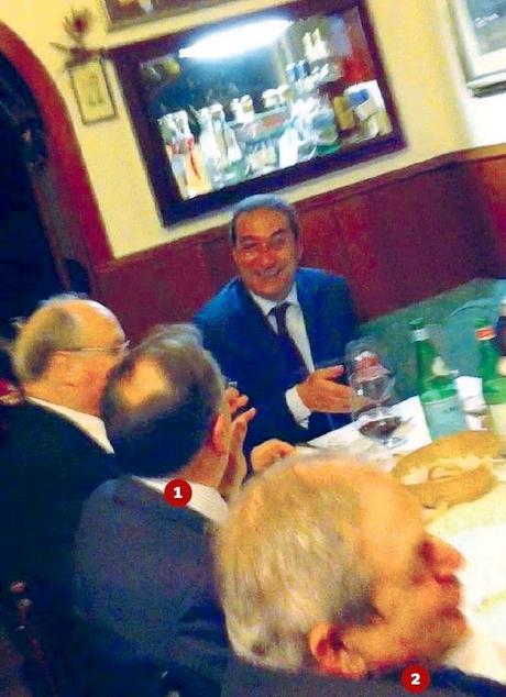 L'ex direttore del Sismi, Niccolò Pollari, ad una cena con Incalza (sull'auto dei 