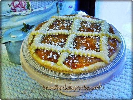 Crostata senza glutine e senza lattosio, alla marmellata di rose / Tart gluten free and lactose free, with rose's jam