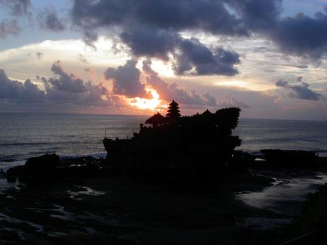 Tramonto Bali Tanah Lot