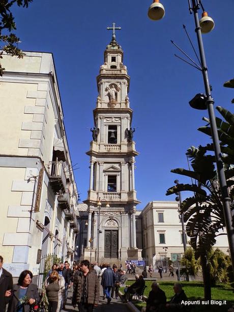 Pompei, sede del Santuario Mariano e Scavi