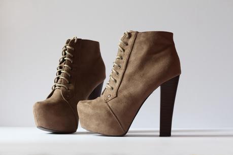 SHOETING | Lace up boots