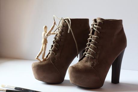 SHOETING | Lace up boots