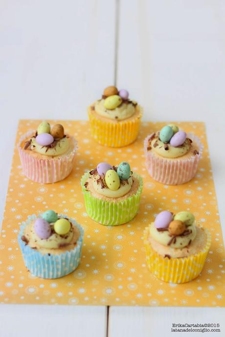 Cupcakes di Pasqua al cioccolato bianco