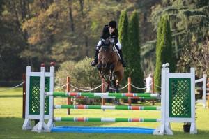 Dramma a Torino: muore in gara, schiacciata dal suo cavallo, una 25enne della Provincia di Varese Sabrina Manganaro, dal profilo Facebook