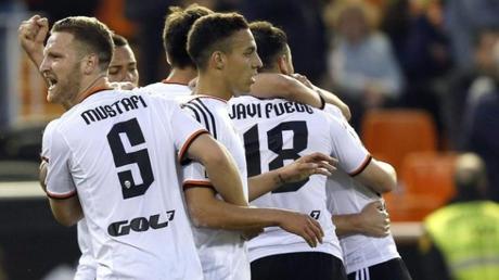Liga, Valencia-Levante 3-0: i “Taronges” vincono il derby e si avvicinano all’Atletico