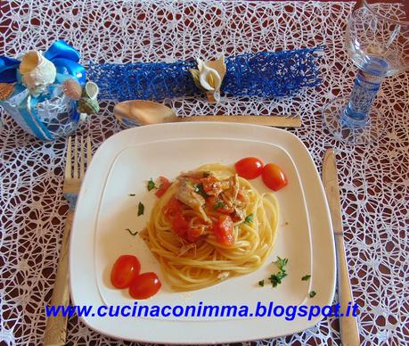 SPAGHETTI GRAPPA , TONNO E POMODORINI