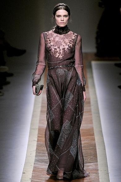 valentino10 PFW woman f/w 2011-2012: Valentino