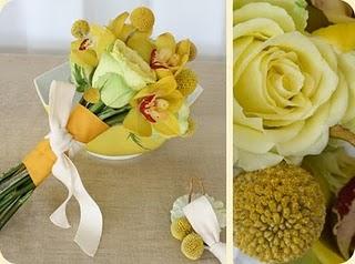 Un bouquet giallo di craspedia