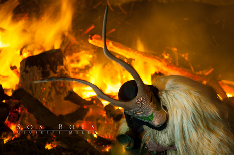 I riti con il fuoco nelle tradizioni popolari della Sardegna I riti con il fuoco nelle tradizioni popolari della Sardegna