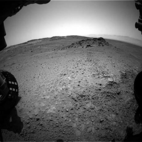 Curiosity marca i 10 km di odometria totale e si lascia alle spalle Parhump Hills