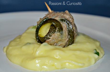 ROTOLINI DI STRACCETTI E ZUCCHINE ROTOLINI DI STRACCETTI E ZUCCHINE