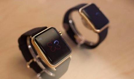  Apple Watch: Le autorità degli Stati Uniti consigliano cautela 