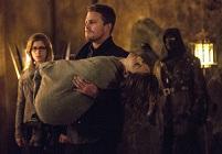 “Arrow 3”: anticipazioni su Oliver maligno, speranze Olicity, il recupero di Thea e altro