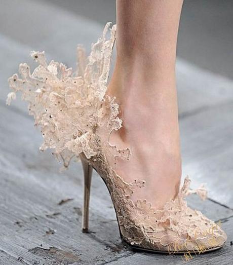 lace-shoes-bridal