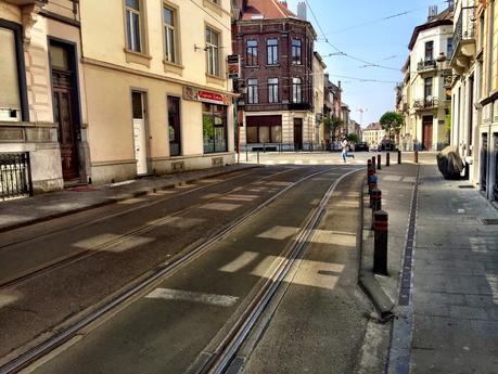 16 foto da Bruxelles sulle quale Matteo Renzi ieri avrebbe dovuto fare una riflessione su come si amministra una città difficille