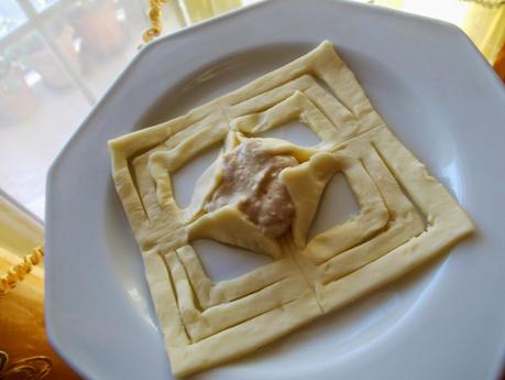 Intrecci di pasta sfoglia al gusto Ganhor