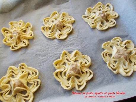 Intrecci di pasta sfoglia al gusto Ganhor