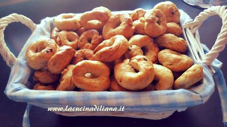 Tarallini con esubero di pasta madre