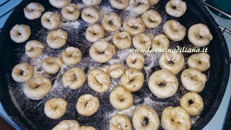 Tarallini con esubero di pasta madre