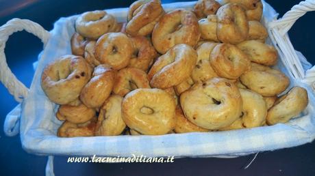 Tarallini con esubero di pasta madre