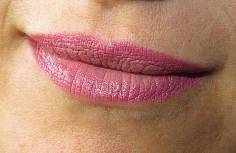 Essence rossetto labbra effetto nude - Cool Nude e Porcelain Doll