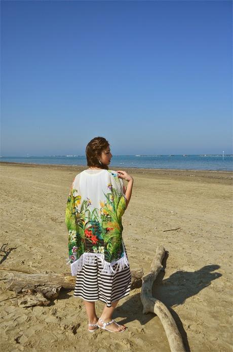PetiteFraise + Fils de Rêves: style tips part II. Tropical greens, boho kimono style and fringes again