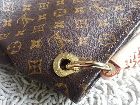 Monogram louis vuitton