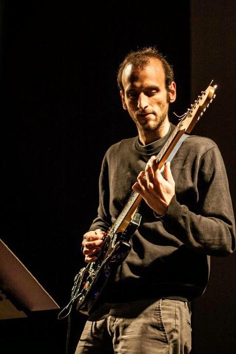 Flavio Virzì guitar's video on Blog Chitarra e Dintorni