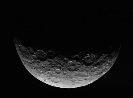 Nuove immagini di Cerere dalla sonda della NASA Dawn