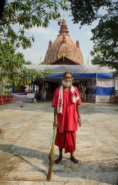 Assam: Nel tempio di Shiva