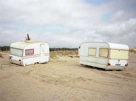 FOTOGRAFIA: Shane Lynam | La costa francese 50 anni dopo