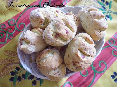 Pane con zucchine e pancetta