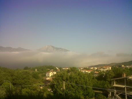 fenomeni naturali di primo mattino sui monti aurunci.