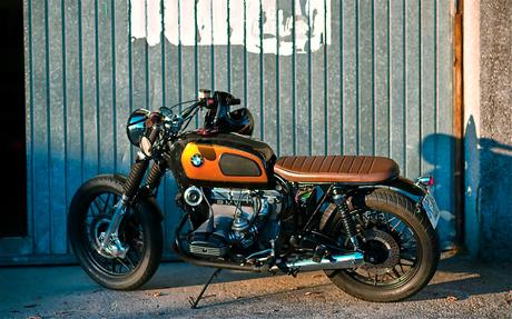 R100 Brat by Tarmac