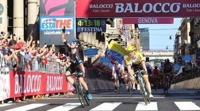 Giro d'Italia 2015, Strepitosa vittoria di Elia Viviani!